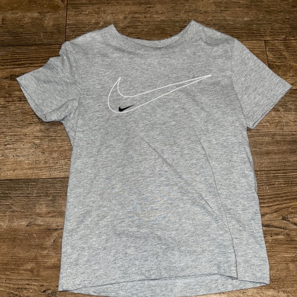 Nike Kids Gray T-Shirt